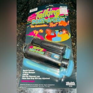 Vintage 1993 Hilco 2111 Black Talking Port-A-Cam 4 Voice Messages Camcorder